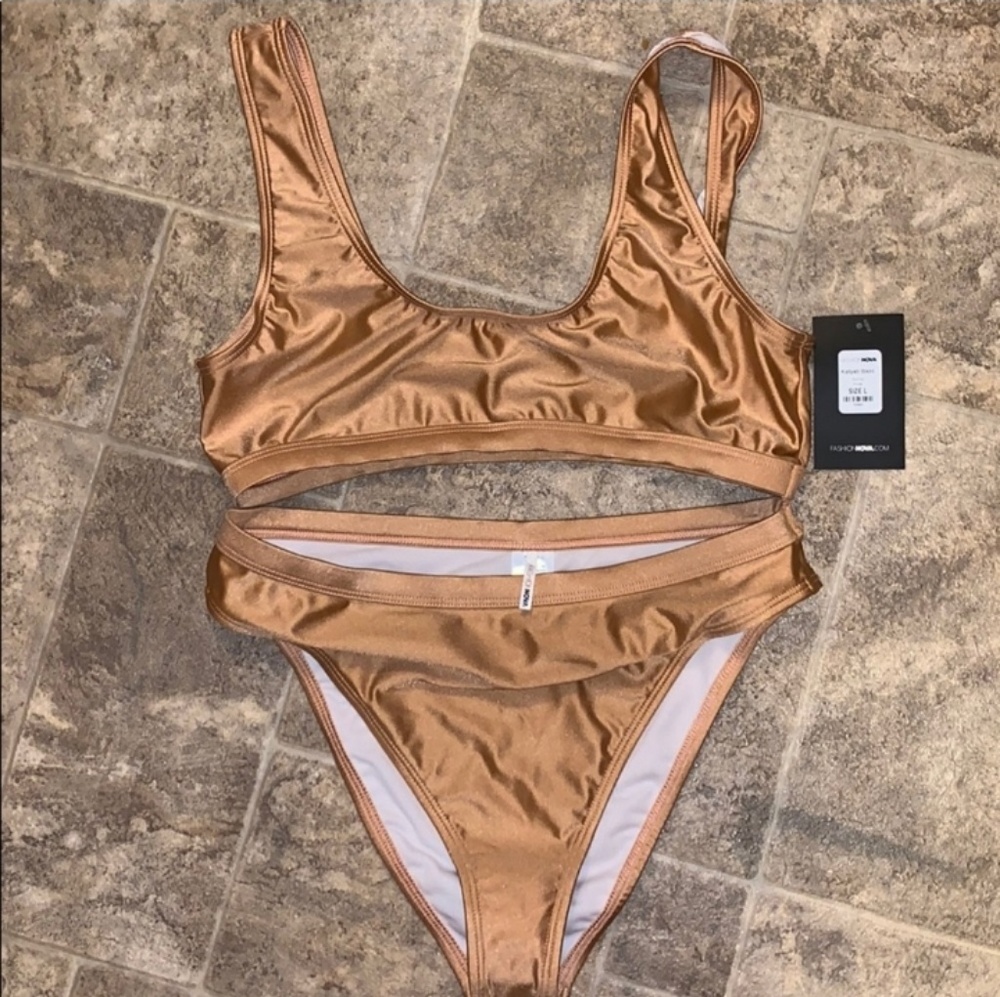 👙Kaliyah Bikini - Picture 6 of 7